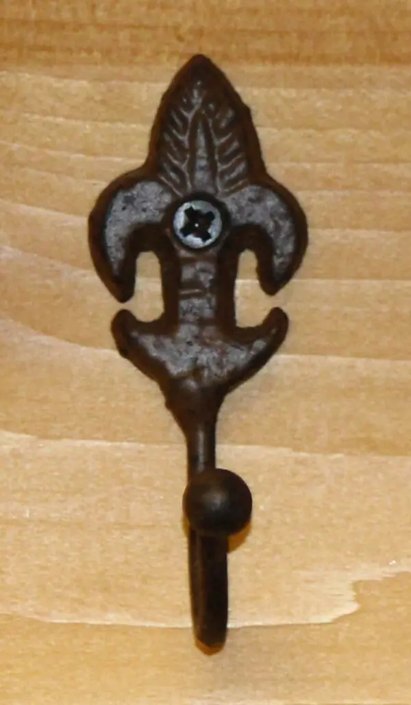Kapstokhaak franse lelie, klein, roestbruin  KH122