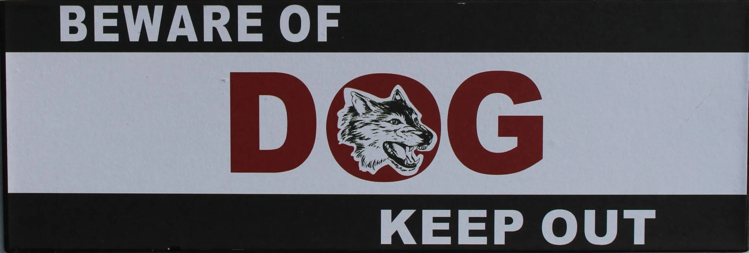 Tekstbord: "Beware of Dog Keep Out"  TB225