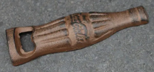 Flesopener Coca Cola Fles, Gietijzer FG585