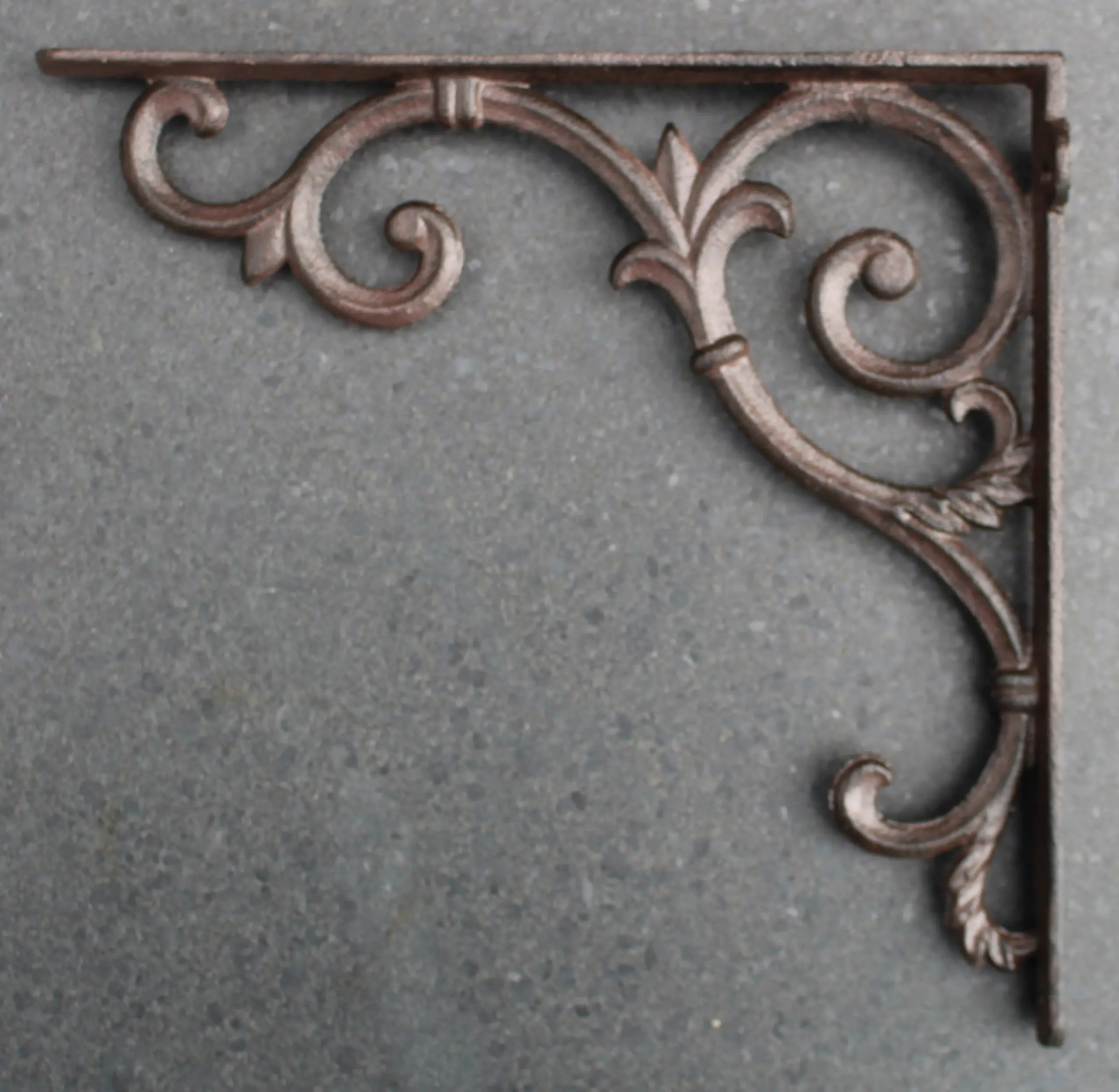 Plankdrager sierlijk, 25 cm, gietijzer PD154