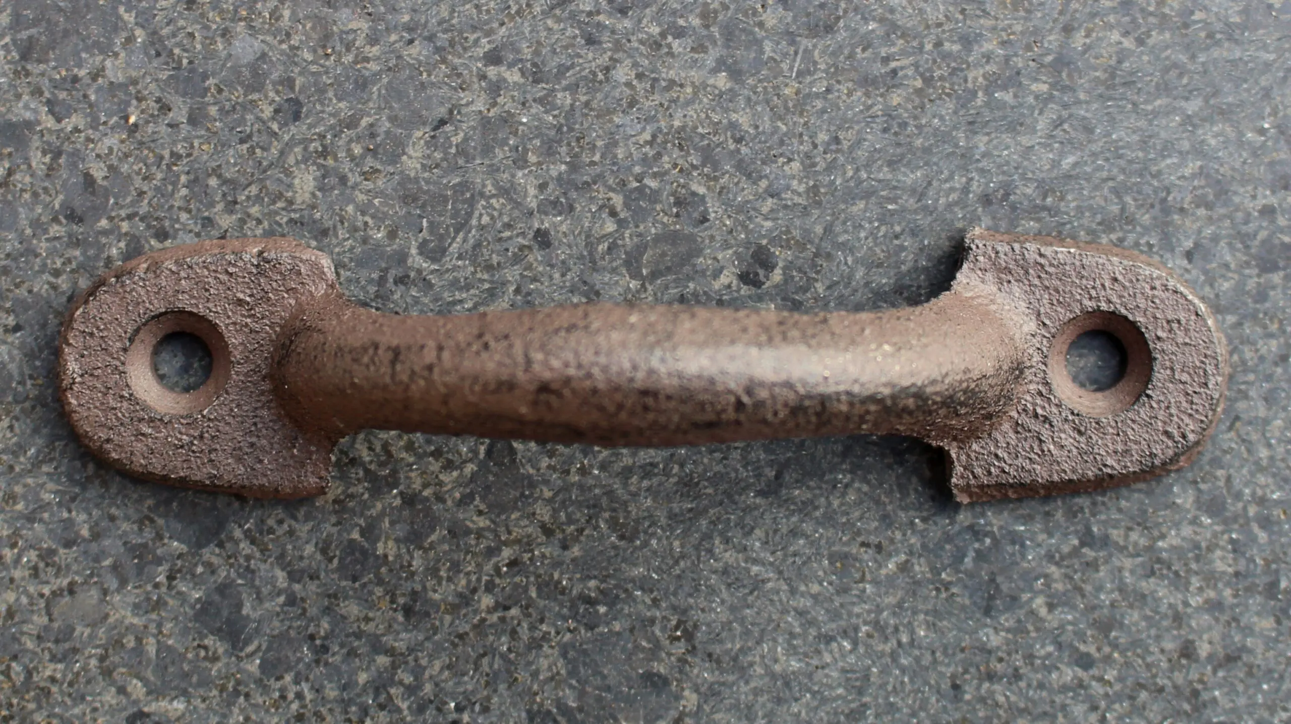 Handgreep, eenvoudig en strak, bruin, gietijzer HG709 - Afbeelding 2