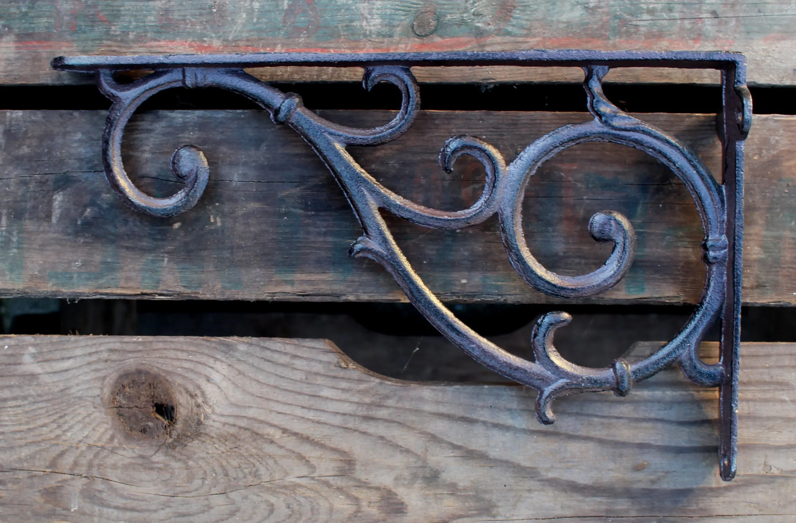 Plankdrager, wandhaak 27,5 cm.  sierlijk, gietijzer PD174 - Afbeelding 3