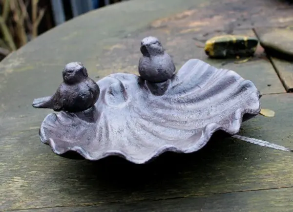 Vogelschaal, vogelbad schelp met vogels, gietijzer VB178