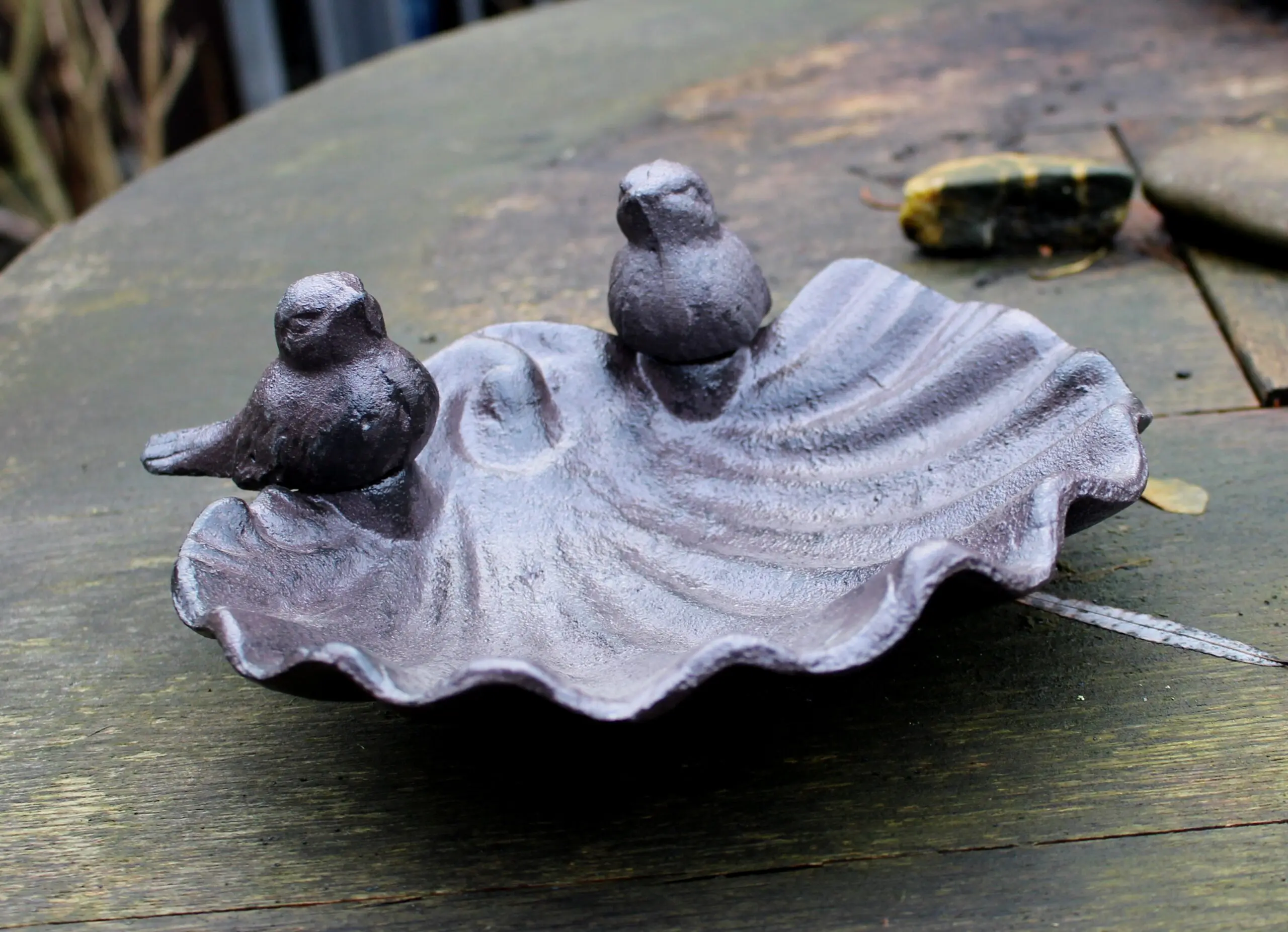 Vogelschaal, vogelbad schelp met vogels, gietijzer VB178