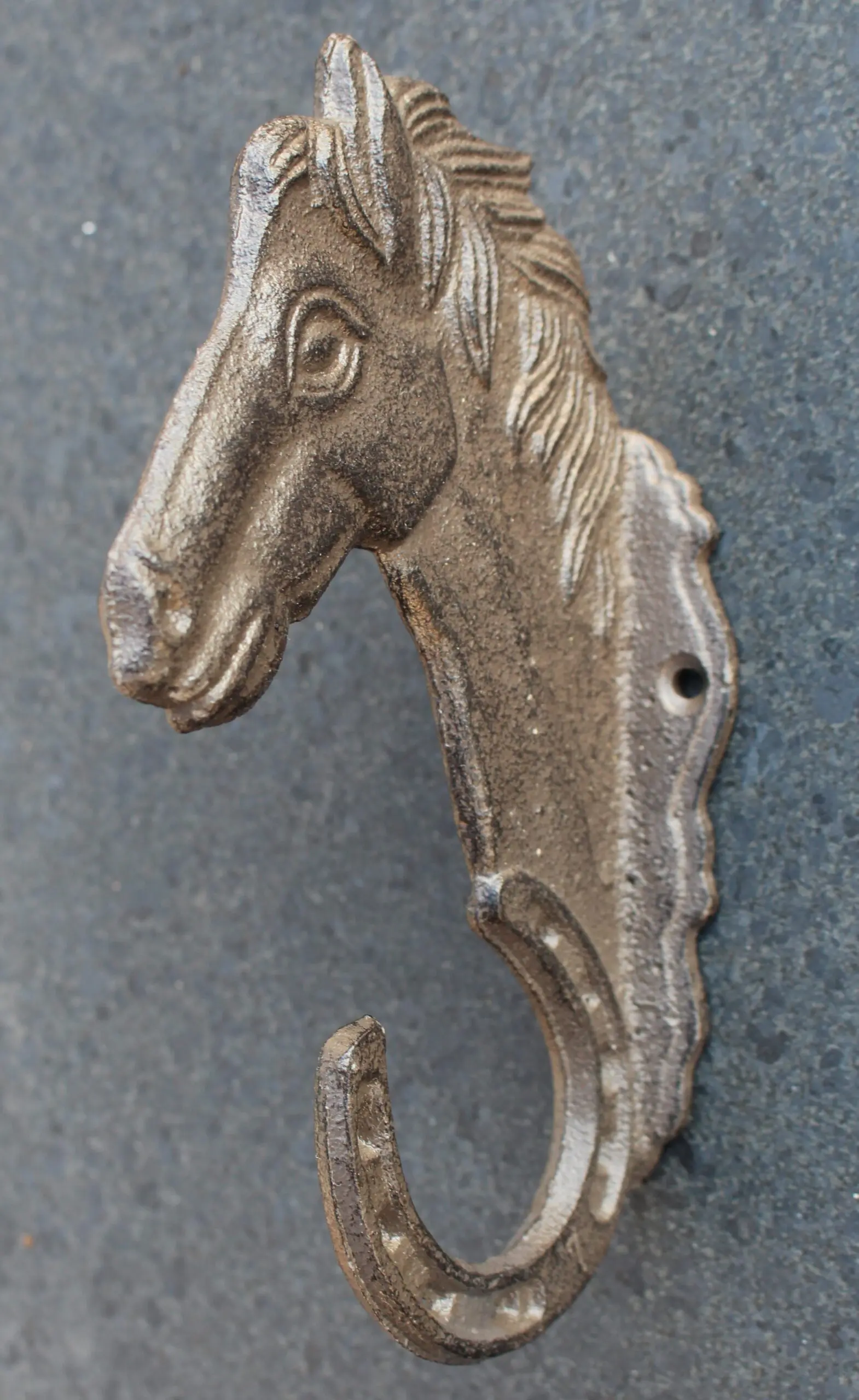 Kapstokhaak paard met hoefijzer, gietijzer KH1744 - Afbeelding 2