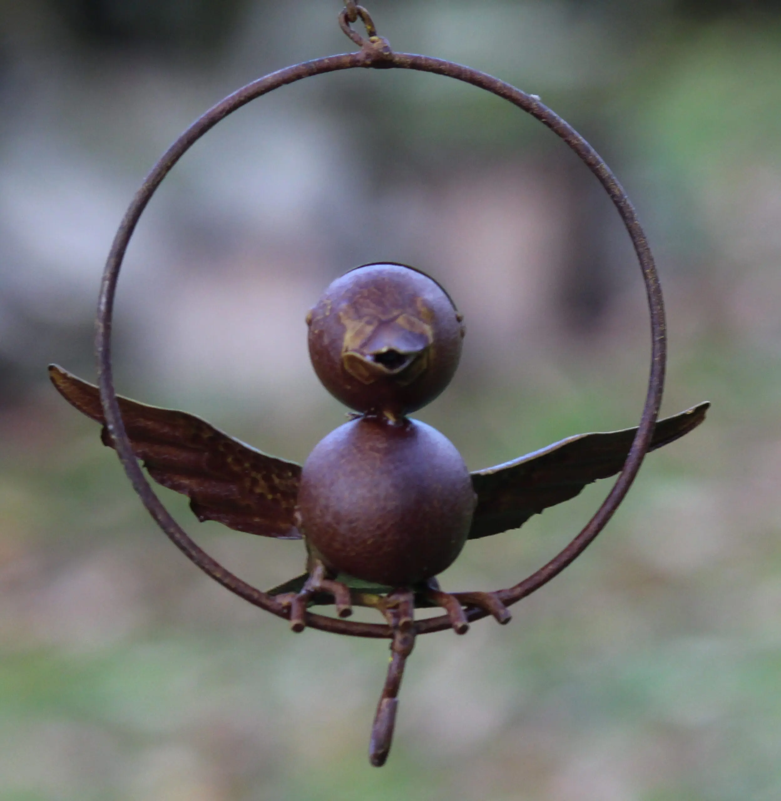 Vogelvoerhanger, vetbolhanger, vogel, roestig metaal VH246B