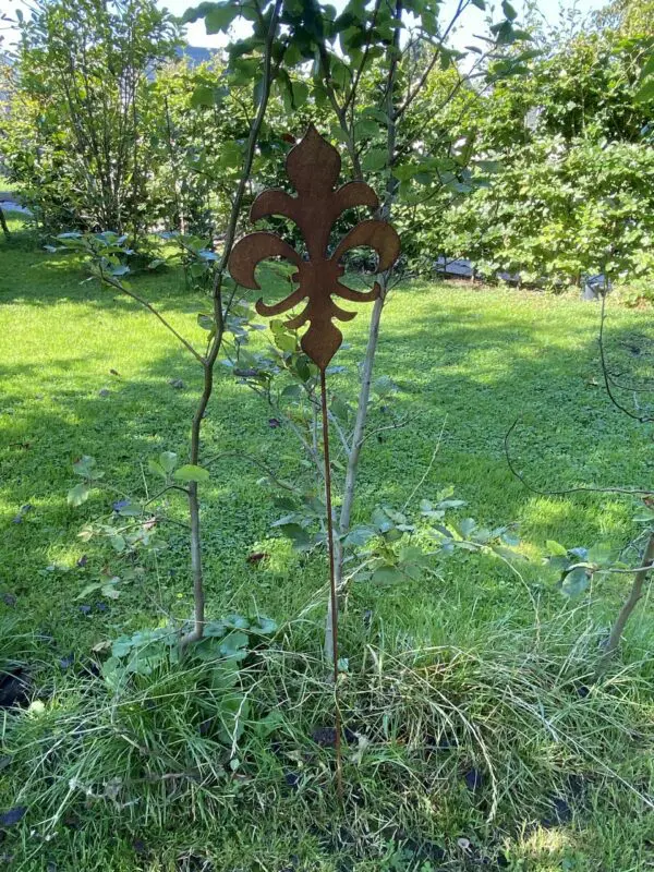 Tuinsteker Franse lelie, roestkleurig metaal, 109 cm. SF223 - Afbeelding 3