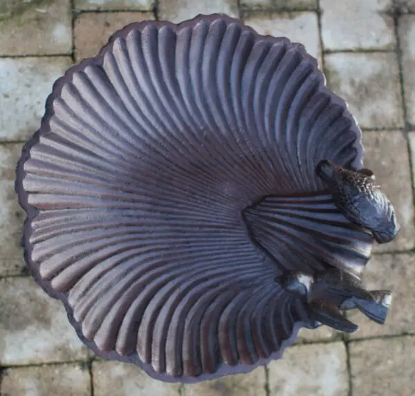 Vogelschaal, vogelbad met vogel op voet, gietijzer VB174B - Afbeelding 4