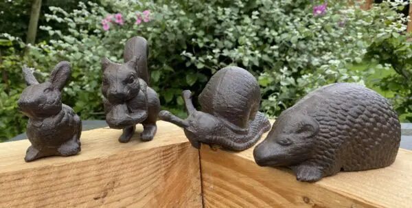 Dierenbeeld eekhoorn, gietijzer TT46E - Afbeelding 4