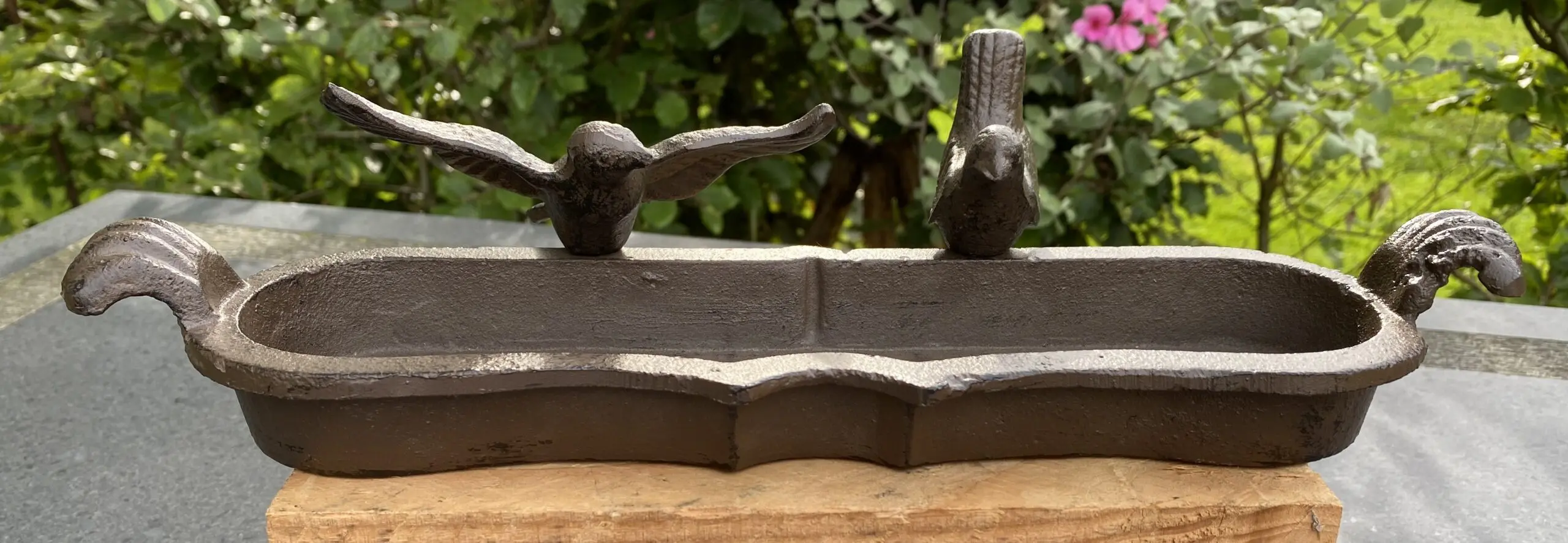 Vogelschaal, vogelbad langwerpig met vogels, gietijzer VB168 - Afbeelding 2