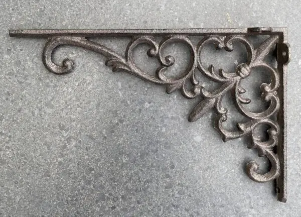 Plankdrager, wandhaak Franse Lelie 23,7 cm, gietijzer PD204