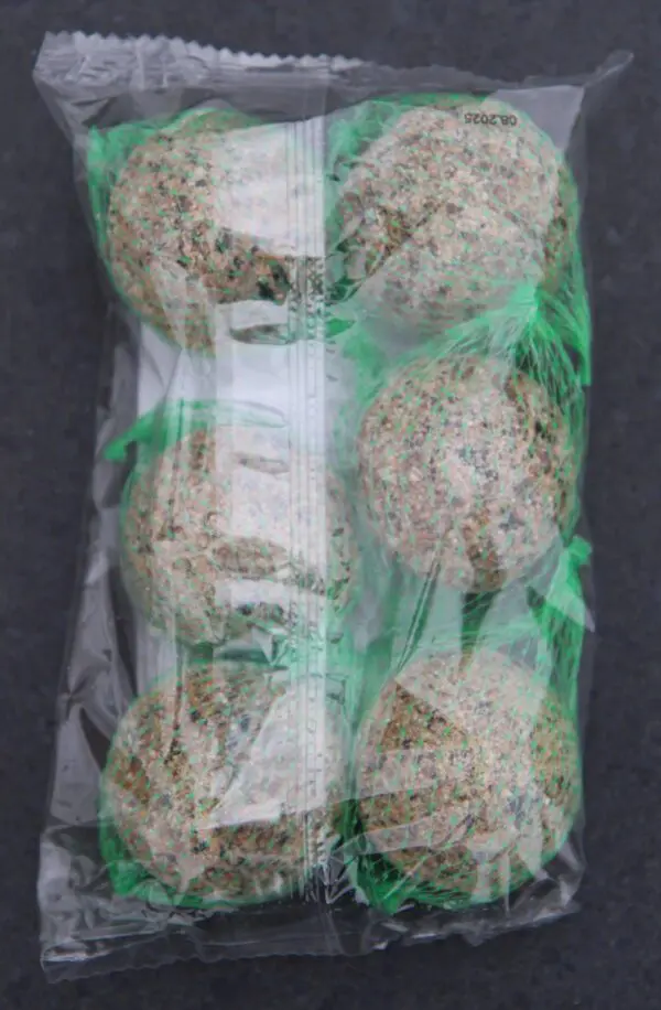 Tuinvogel 6 Vetbollen in netje 540gram FB903 - Afbeelding 4