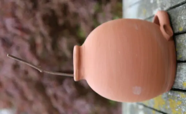 Nestkast, vogelpot voor Mezen en Mussen, steen NK14