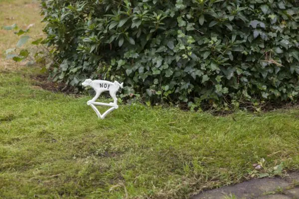 Hondenbordje: "No, Hier Niet Plassen" Groot, Wit HB16 - Afbeelding 3