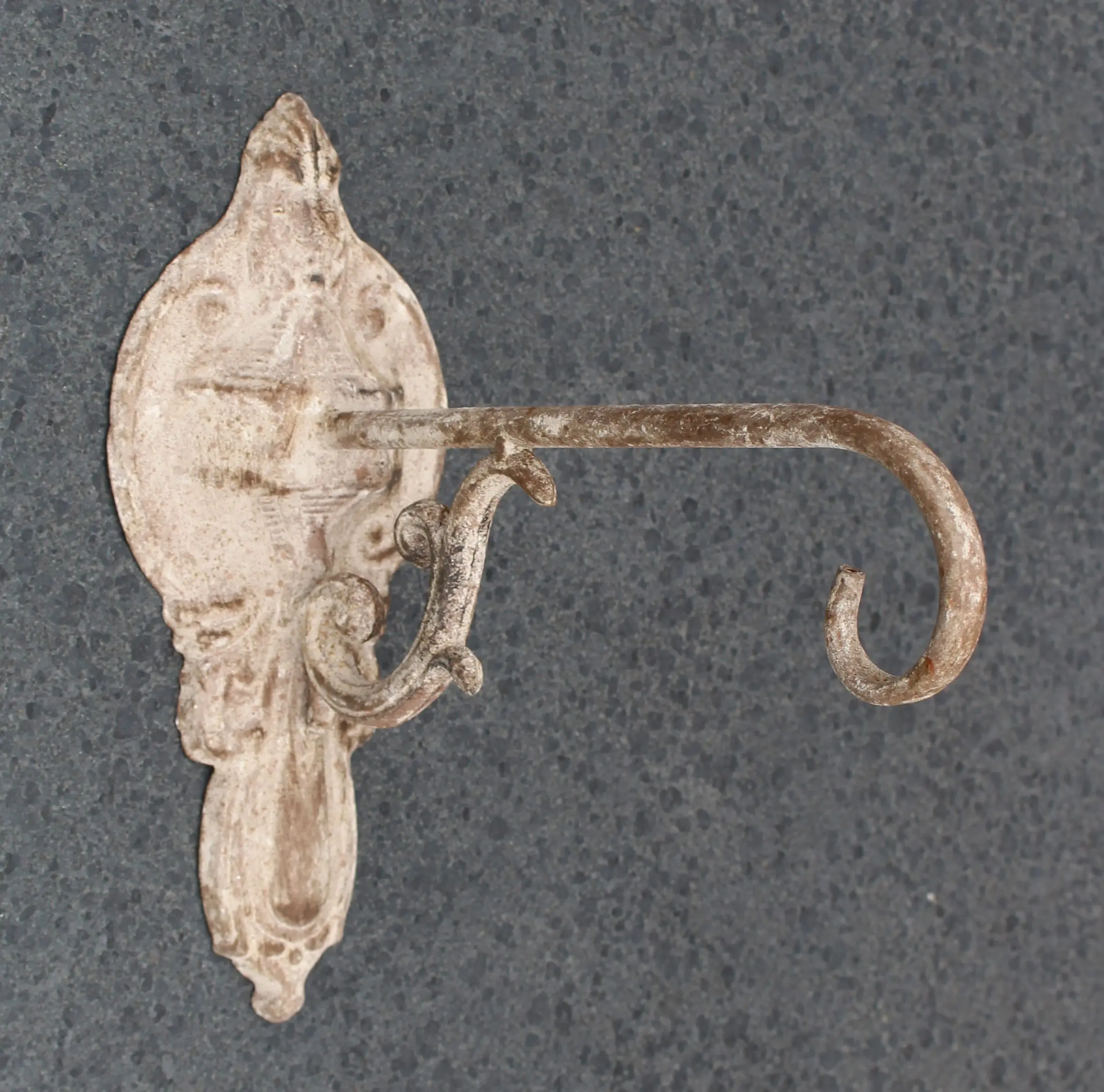 Wandhaak aged metal 25 cm. grijs-bruin    WG320 - Afbeelding 3