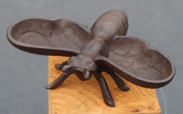 Vogelschaal, vogelbad bij, gietijzer     BEE014