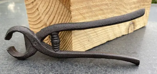 Flesopener nijptang, gietijzer FG568 - Afbeelding 2