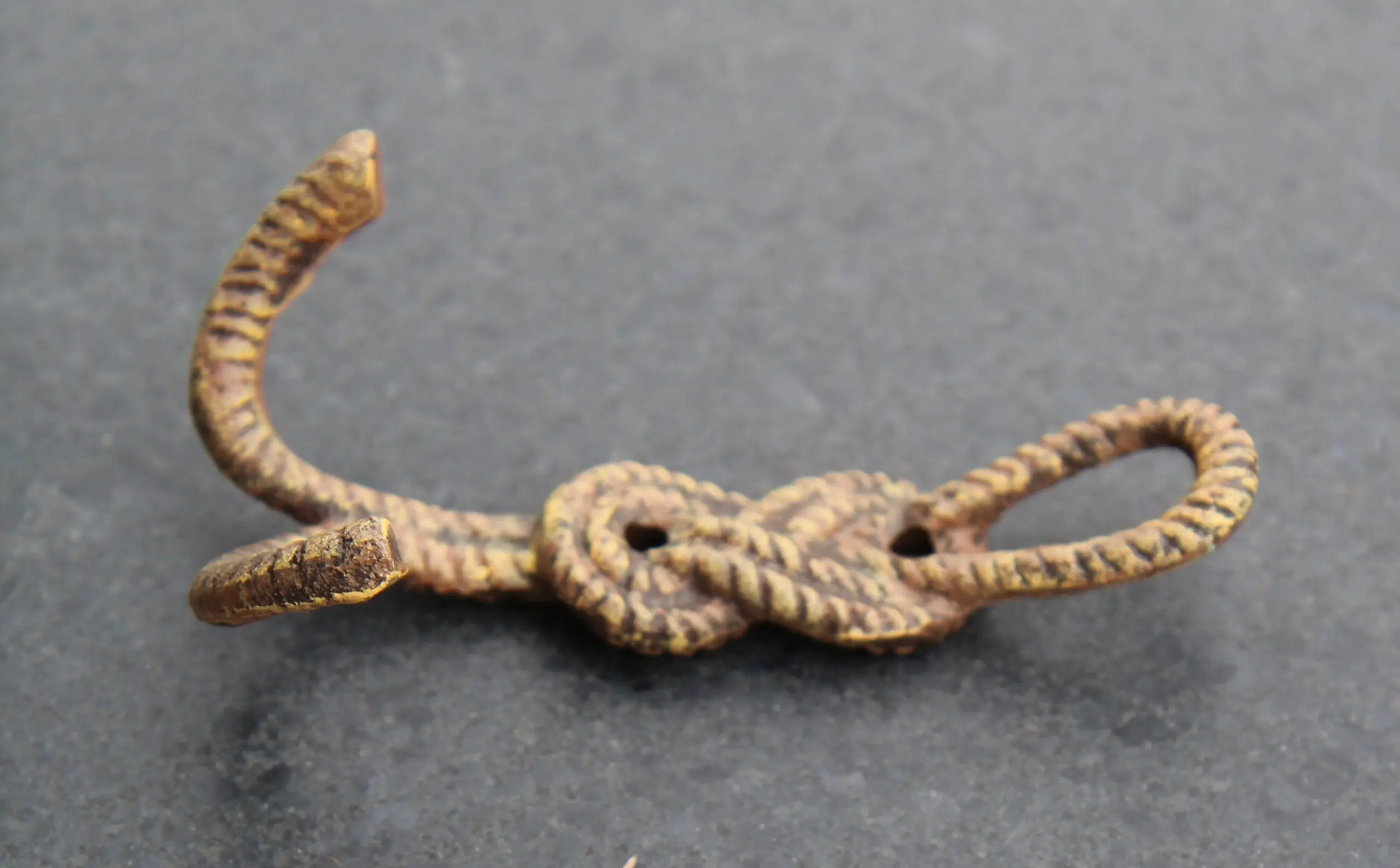 Kapstokhaak lus, geknoopt touw, gietijzer KH1713 - Afbeelding 2