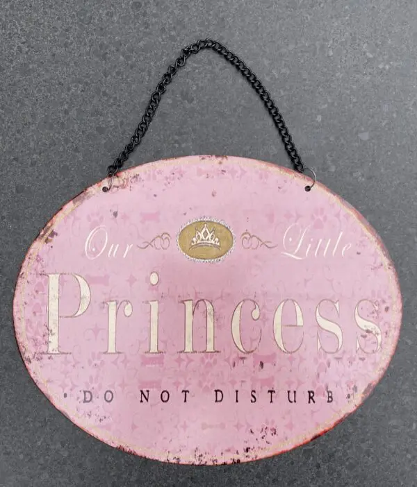 Tekstbord: "Our little princes, do not disturb" TB611
