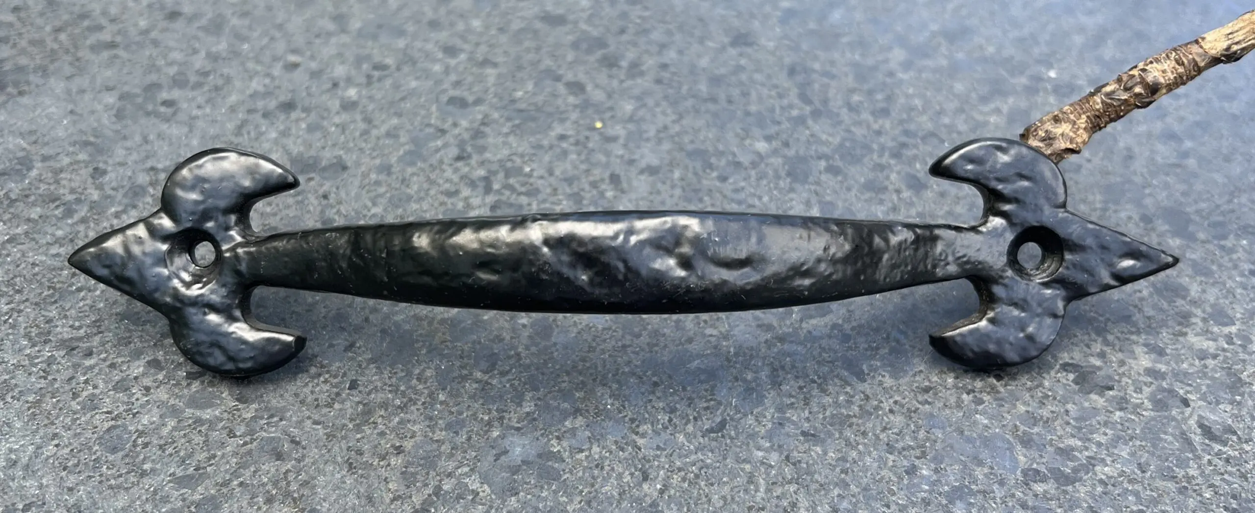 Handgreep Franse lelie, zwart, gietijzer HG195 - Afbeelding 4