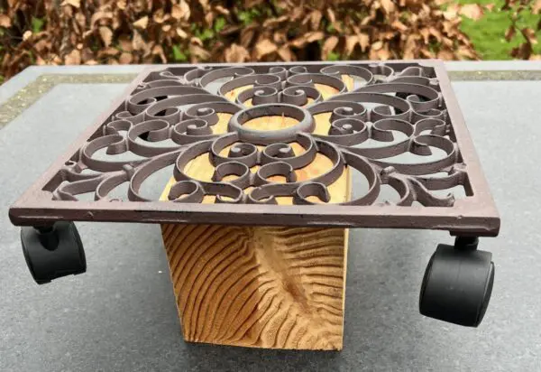 Planttrolley vierkant, 28 cm. gietijzer TG40 - Afbeelding 3