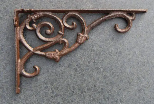 Plankdrager, wandhaak, 24 cm, sierlijk, gietijzer PD168