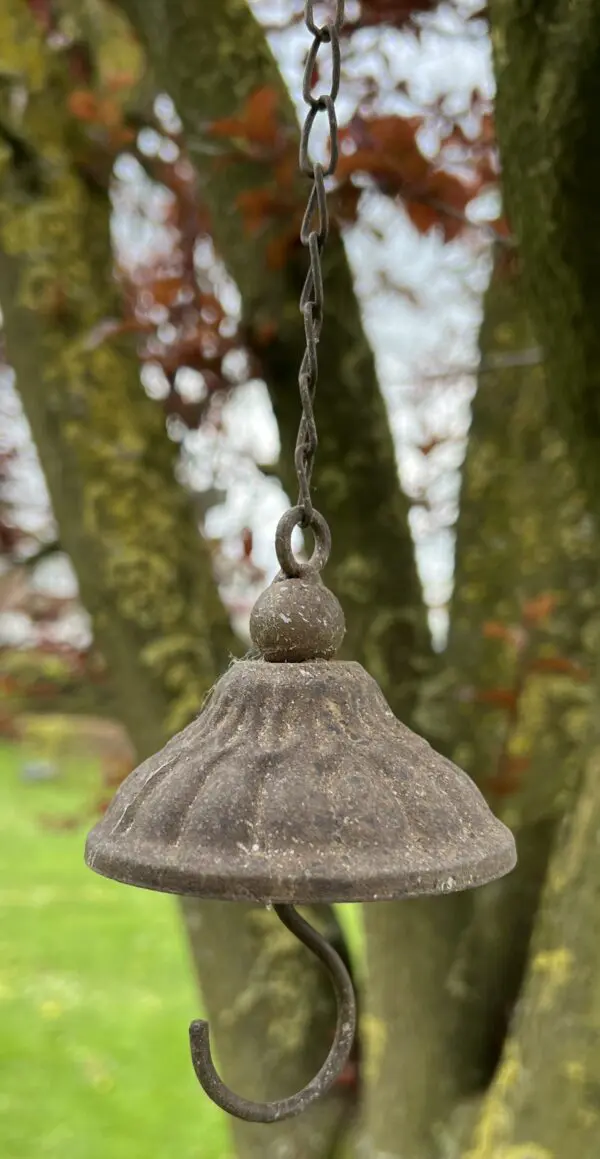 Vetbolhanger, vogelvoerhanger klok, aged metal VH593 - Afbeelding 4