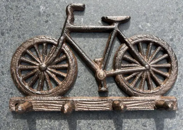Kapstokhaak fiets op boomstam met 4 haken, gietijzer KH1759 - Afbeelding 5