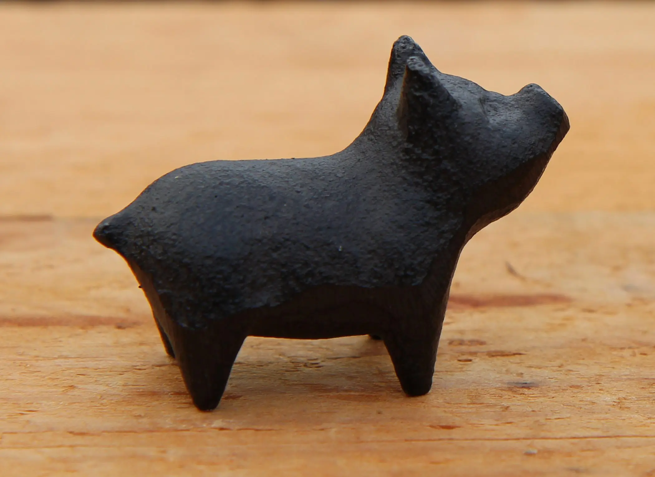 Varken, 6 cm. gietijzer VG712B