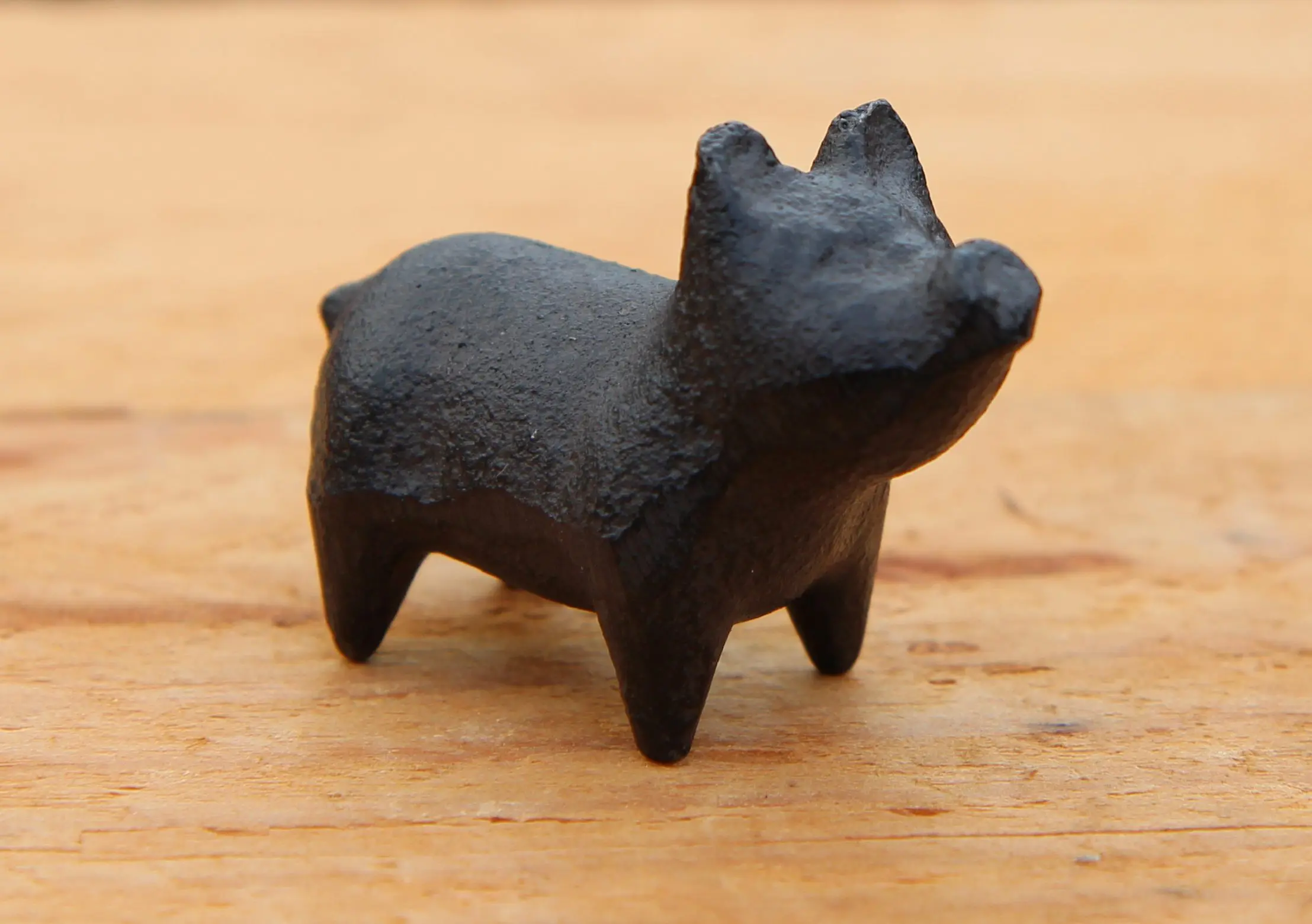 Varken, 6 cm. gietijzer VG712B - Afbeelding 2