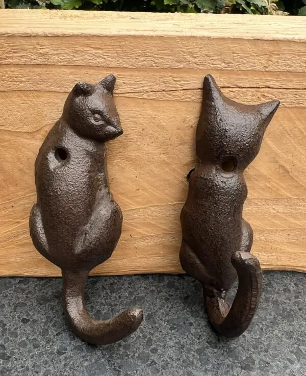 Kapstokhaak poes met staart als haak, gietijzer LH230A - Afbeelding 3