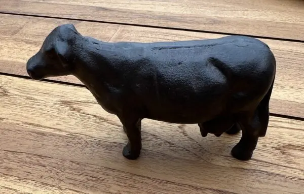 Dierenbeeld koe, gietijzer  KG307 - Afbeelding 4