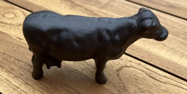 Dierenbeeld koe, gietijzer  KG307 - Afbeelding 5