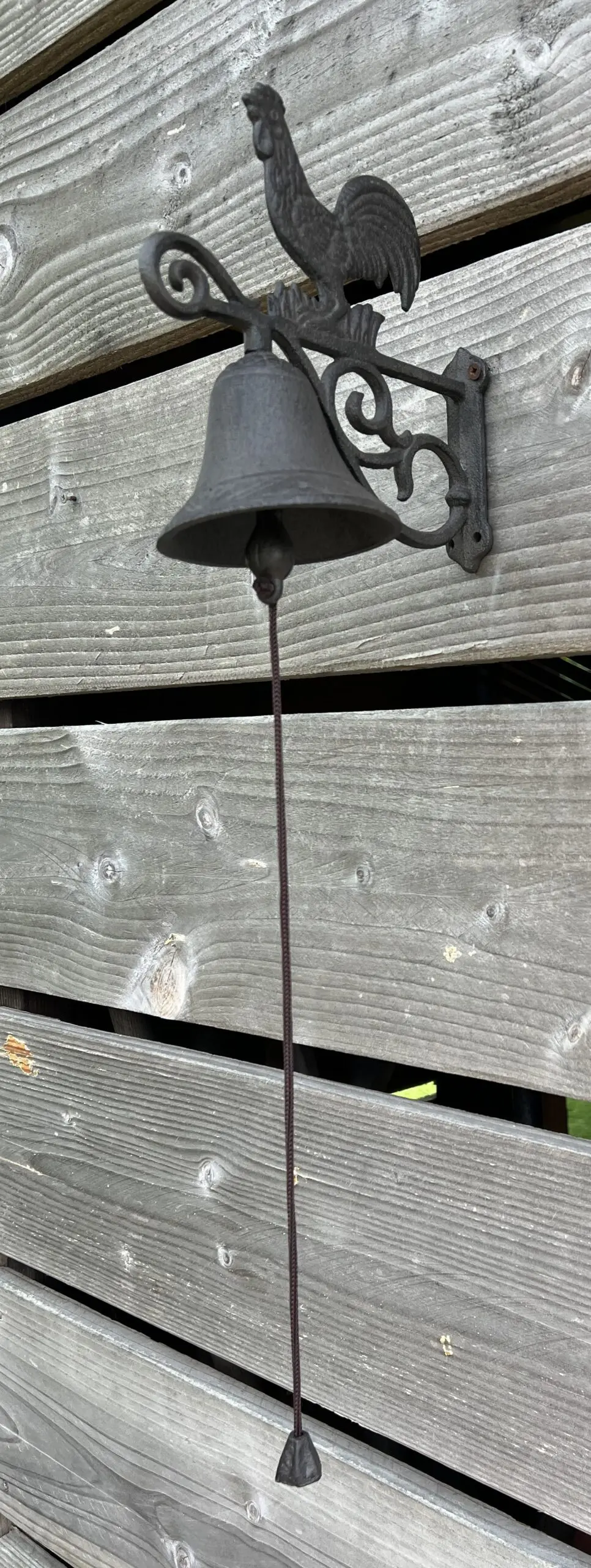 Deurbel haan, gietijzer, bruin DB1139