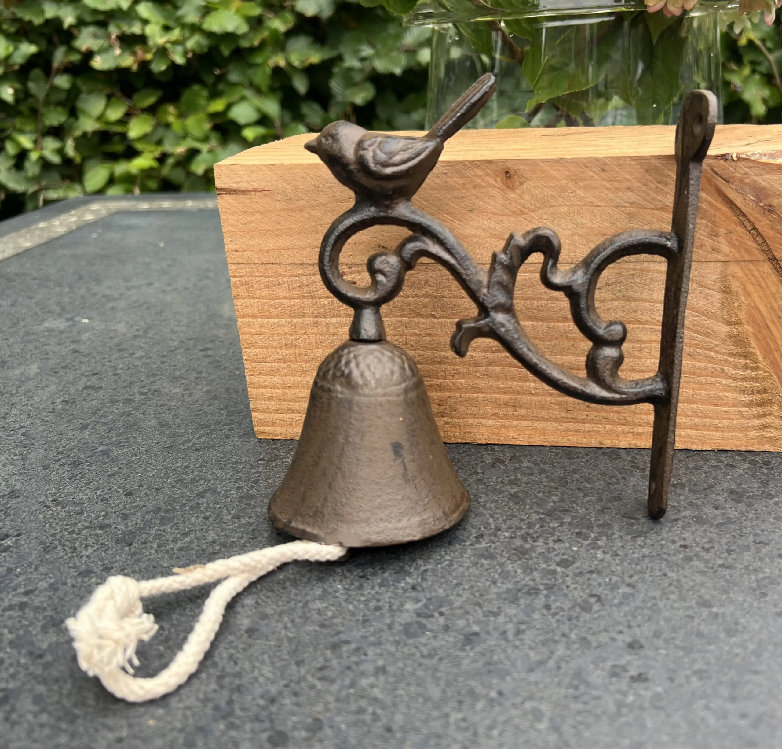 Deurbel vogel, gietijzer DB81 - Afbeelding 2