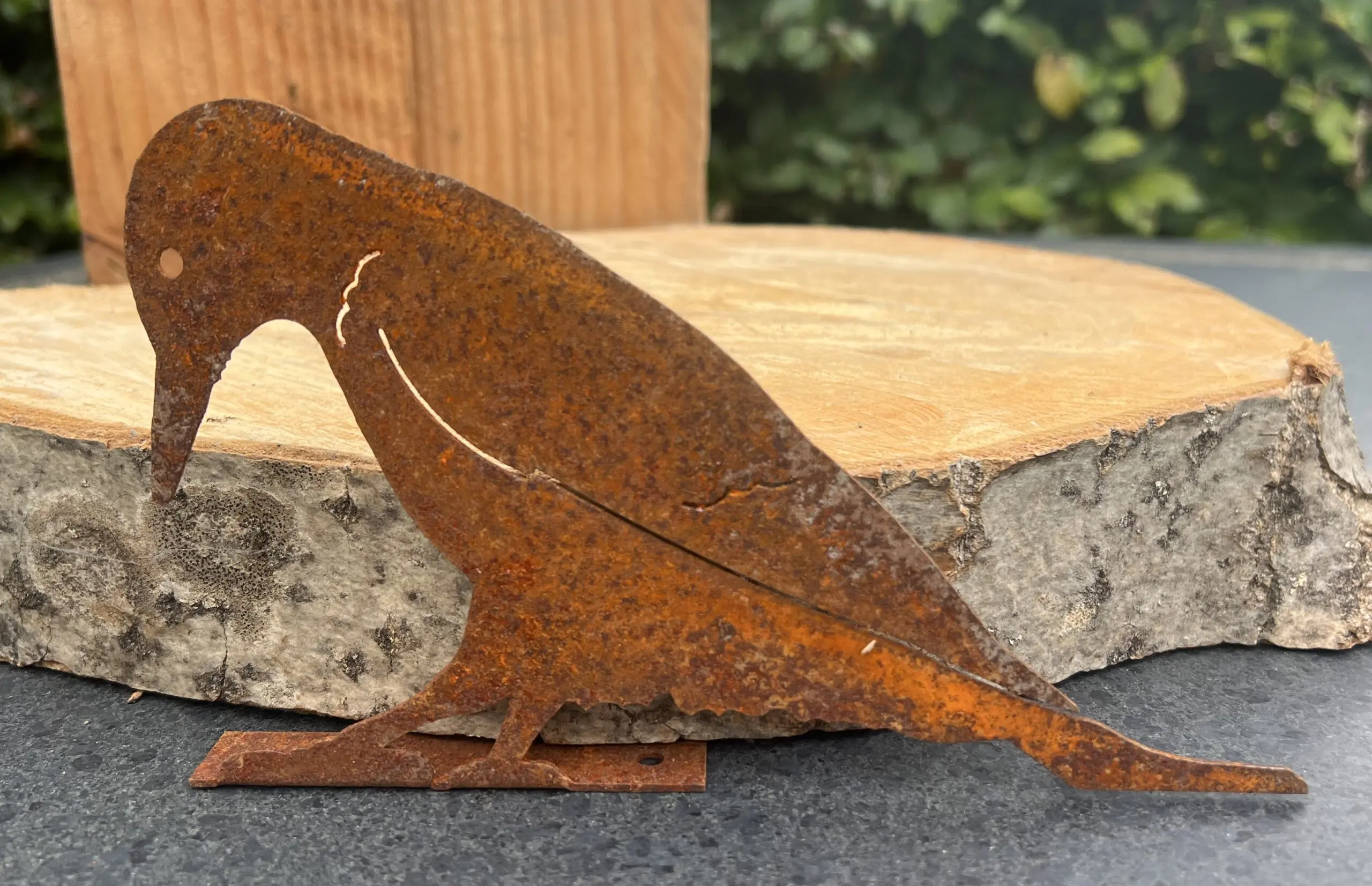 Silhouet specht schroefbaar op schutting, roestig metaal MV124 - Afbeelding 3