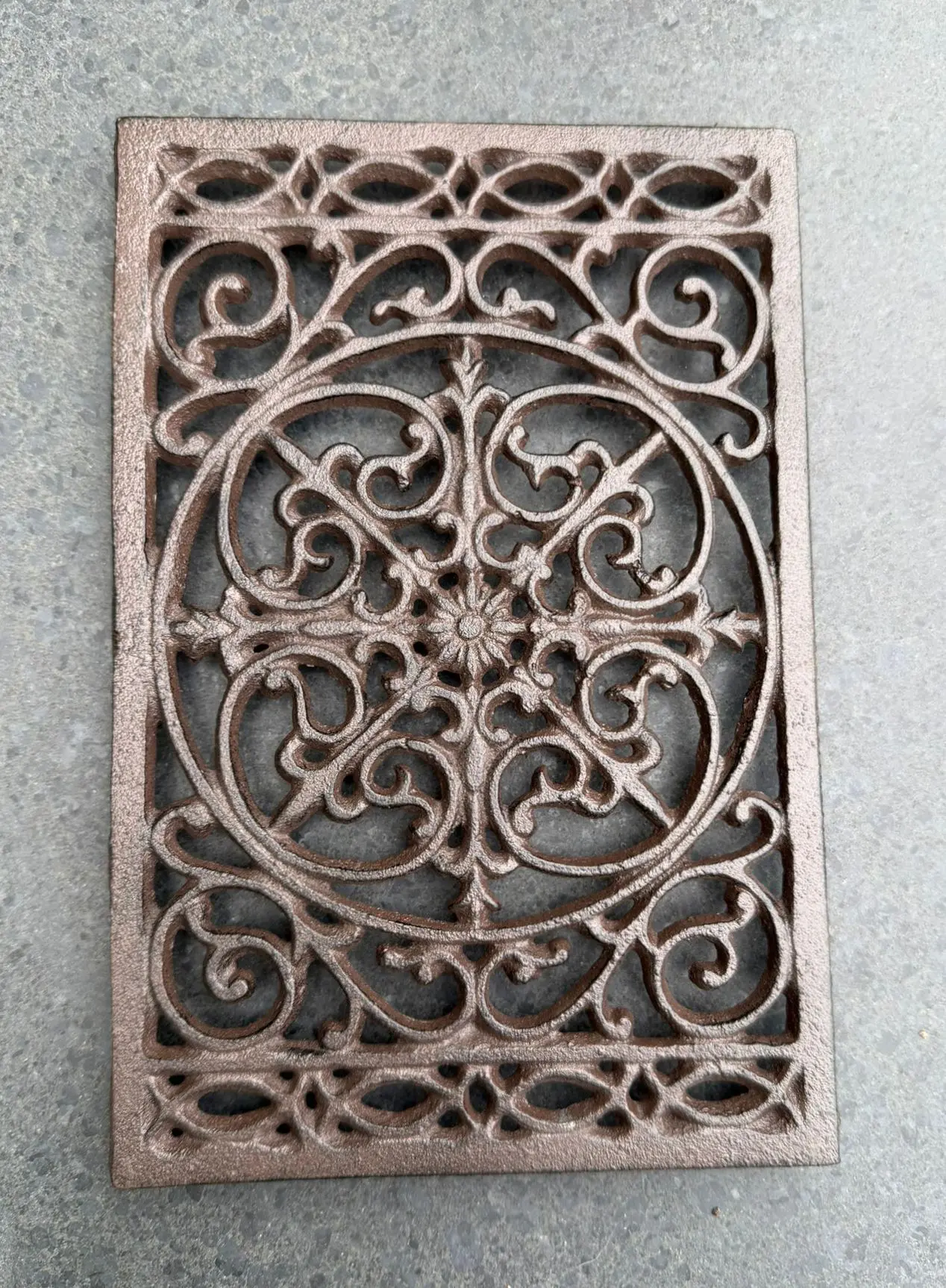 Onderzetter, treefje rechthoek, gietijzer OG487