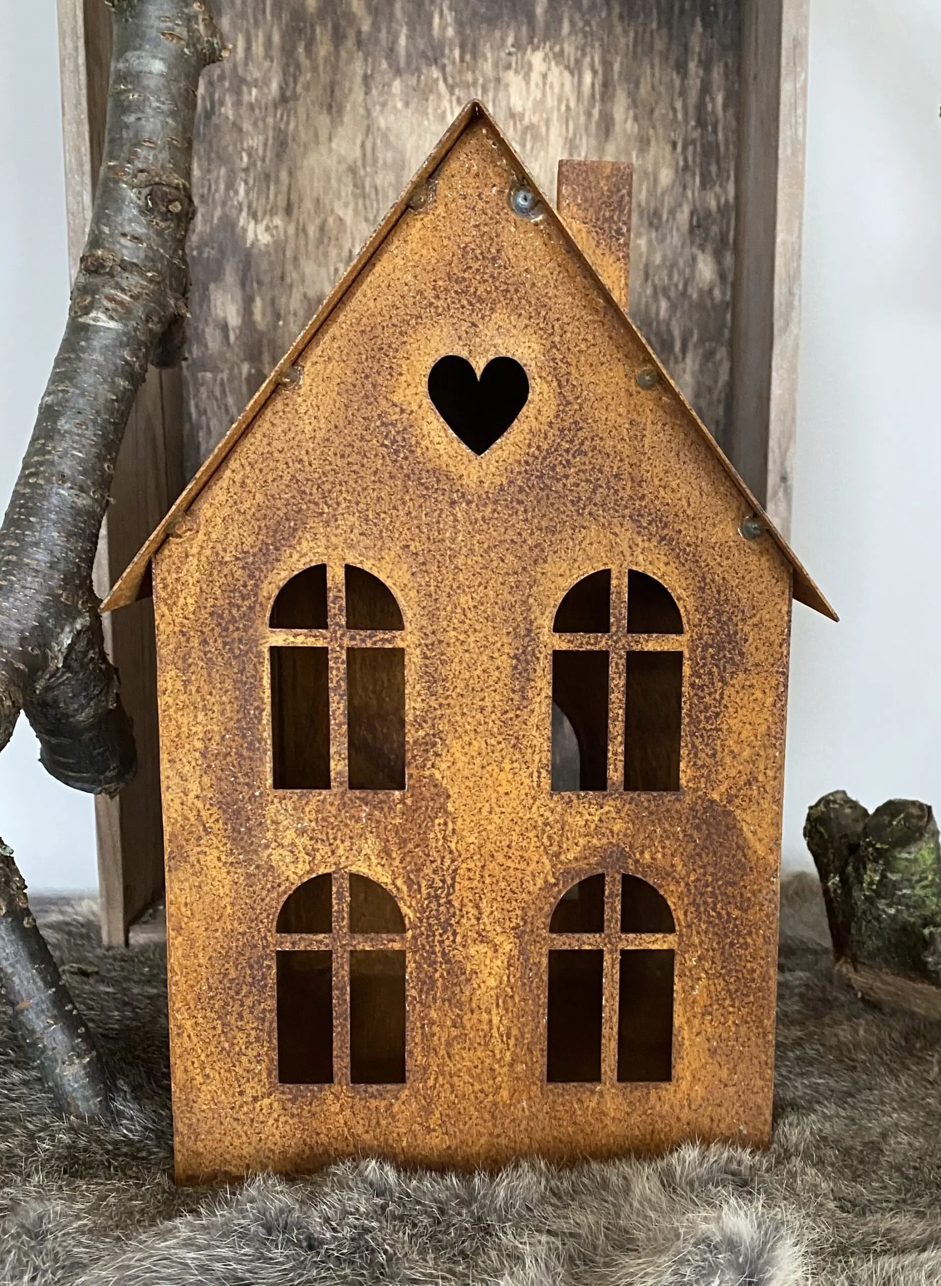 Huisje, waxinelichthouder, roestig metaal HM638