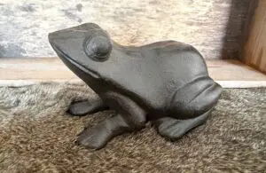 Dierenbeeld kikker, gietijzer    KG334