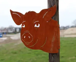 Silhouet varken schroefbaar op schutting, metaal MSV074