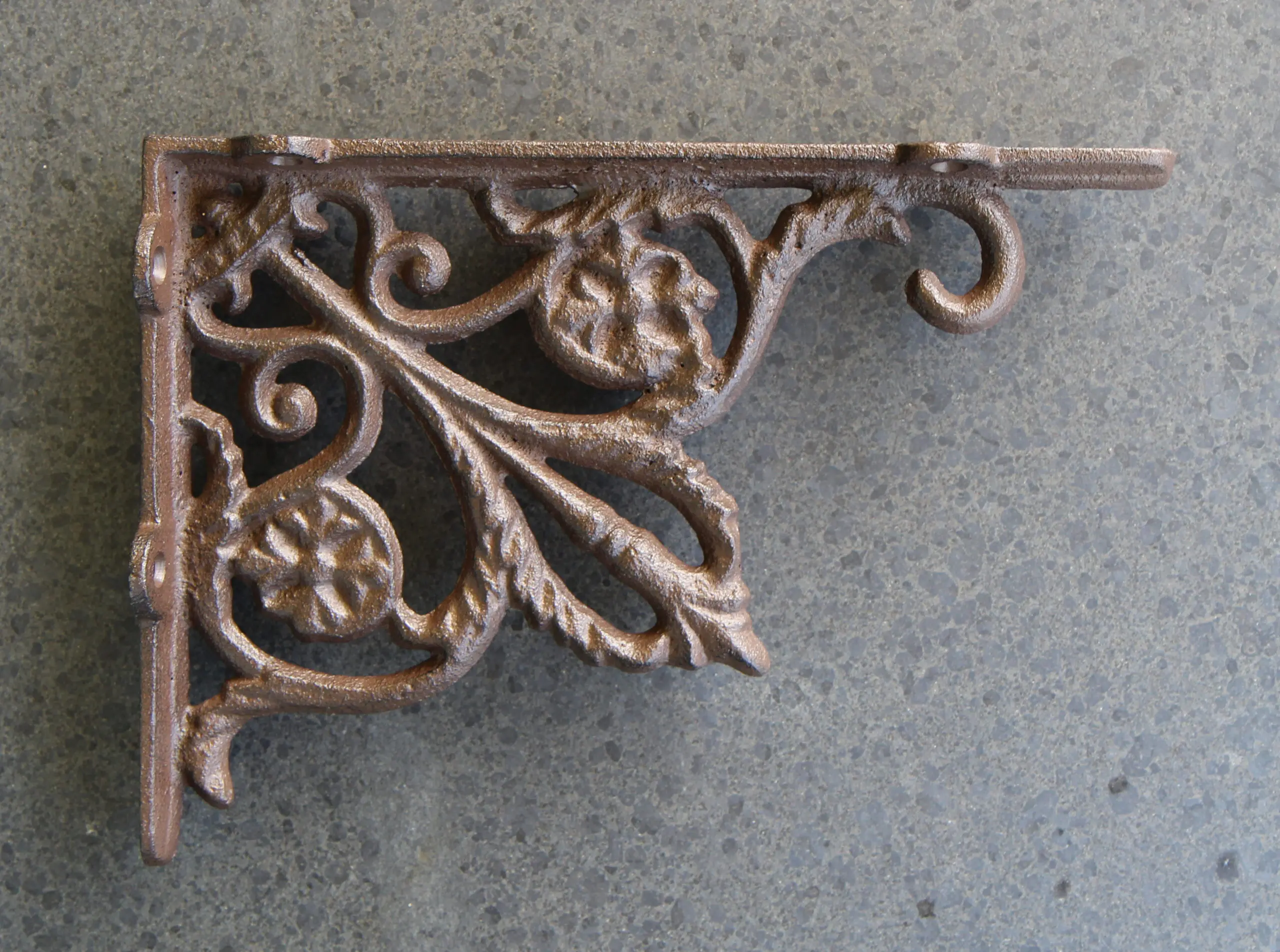 Plankdrager, wandhaak sierlijk 23,5 cm, gietijzer PD146