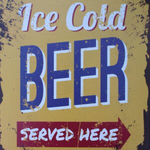 Tekstbord: “Ice cold BEER served here”