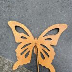 Tuinsteker vlinder, 58 cm., roestig metaal