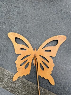 Tuinsteker vlinder, 58 cm., roestig metaal SV1281A