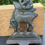 Stocking Hanger Hert met Dennenbomen, Kasthaak, Gietijzer