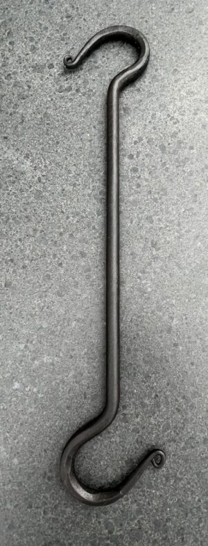 S-haak, metaal, 40 cm. zwart SH140