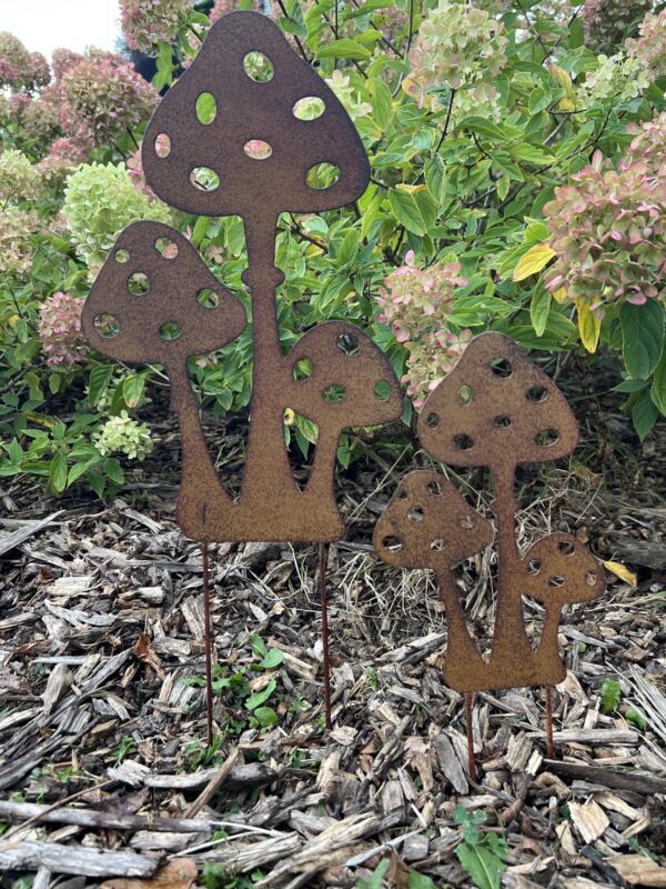 Tuinsteker paddenstoelen, trio, roestig metaal, SP278 - Afbeelding 7